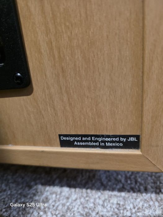 Boxe podea pasive JBL E60