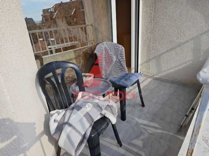 Дава се под наем Тристаен апартамент в Варна, ВИНС - 75 кв.м за 459 € - Снимка #11