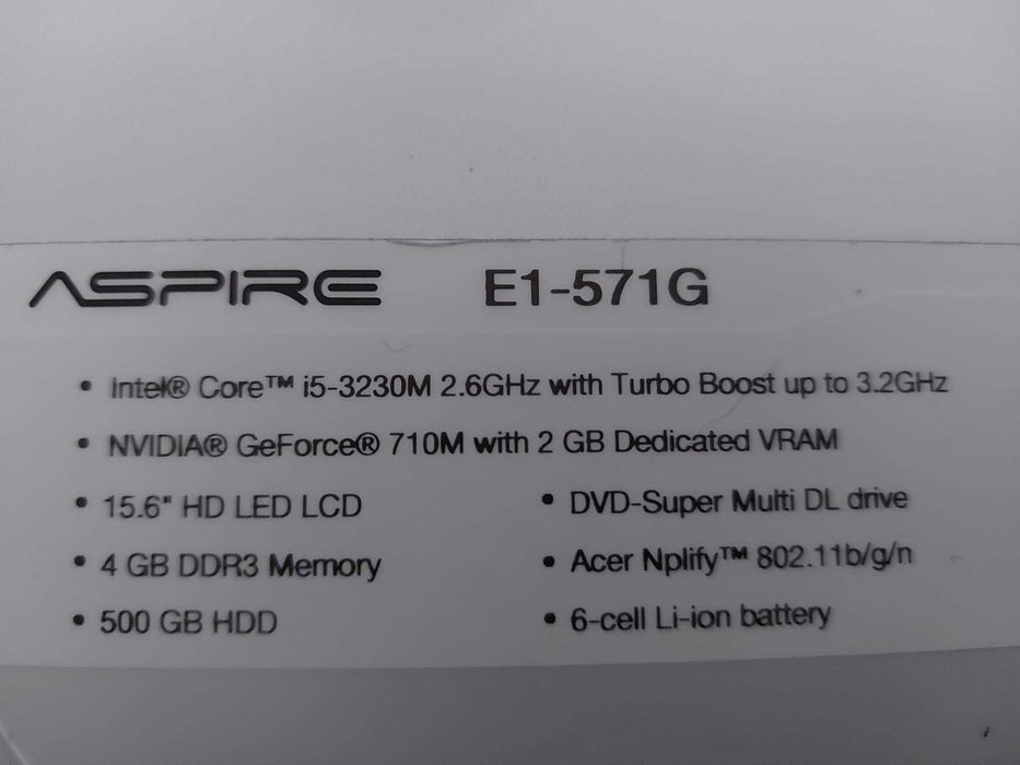 Vand laptop Acer Aspire E1-571G