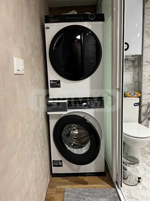 Двустаен апартамент под наем в района на Окръжна болница