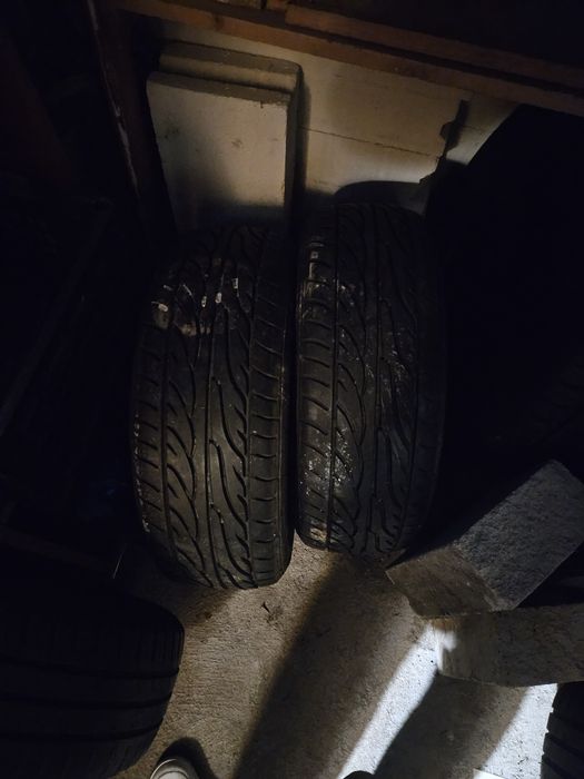 Vand cauciucuri dotari mai vechi