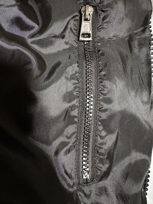 Moncler Puffer (size L)