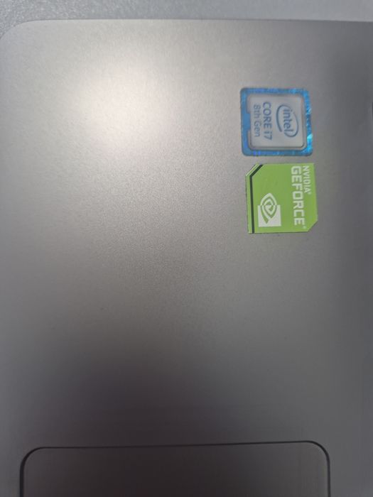 Лаптоп Асус с530ф