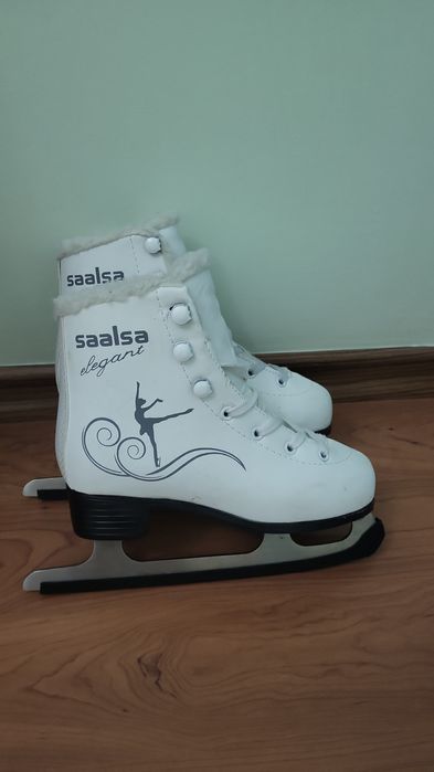 Продам коньки для девочки