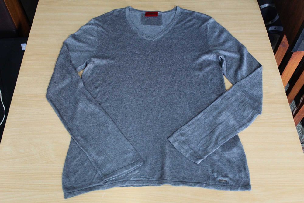 HUGO BOSS / мъжка блуза/фланела S