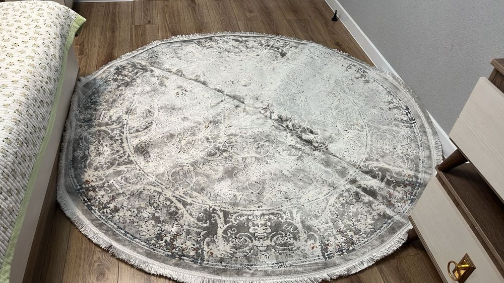 Кілем сатылады жаңа