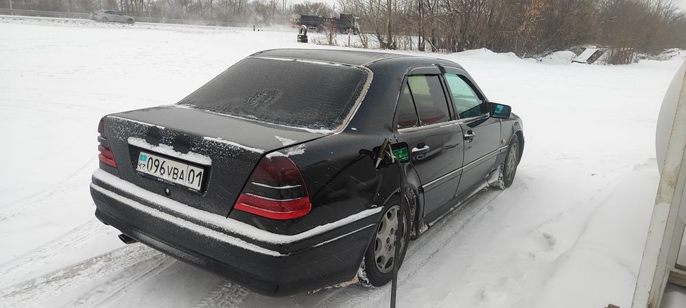 Продам Мерседес w202