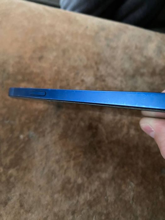 Продам Iphone 12 64gb