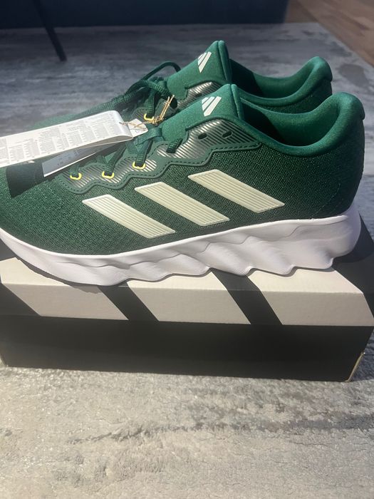 Adidas мъжки нови маратонки