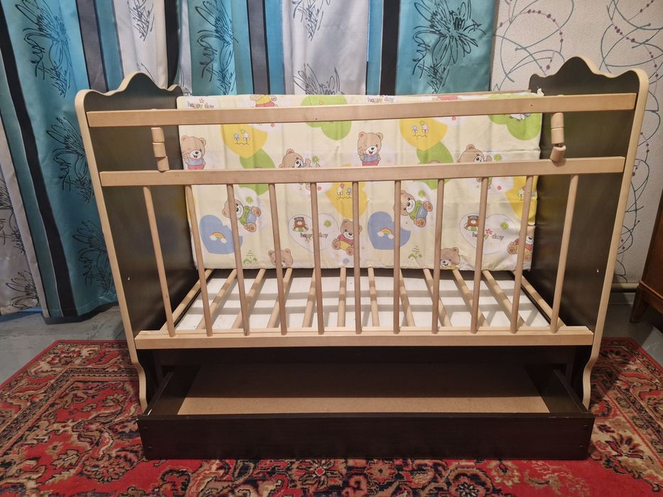 Манежка детская кроватка