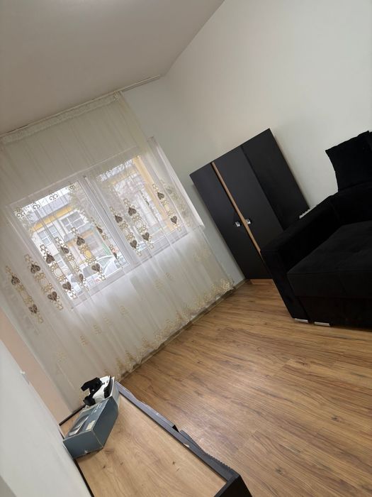 Vand Garsoniera 22mp