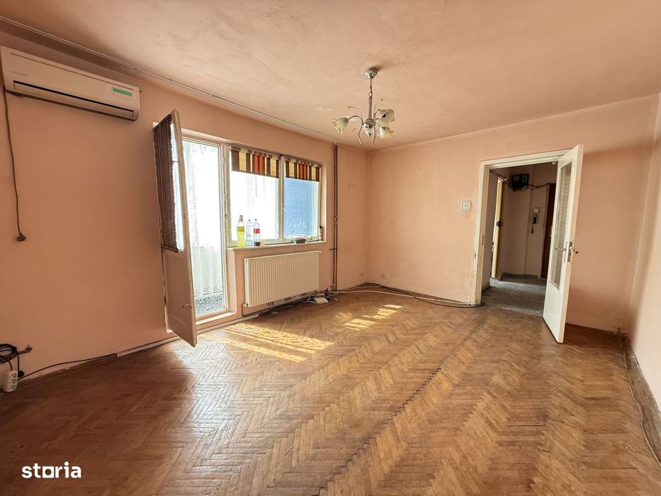 Apartament 2 camere, 52 mp utili, etaj 1, cu boxa la subsol - zona Cet — fotografia 1