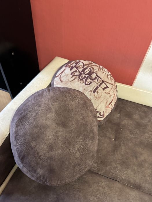 Диван очень недорого!