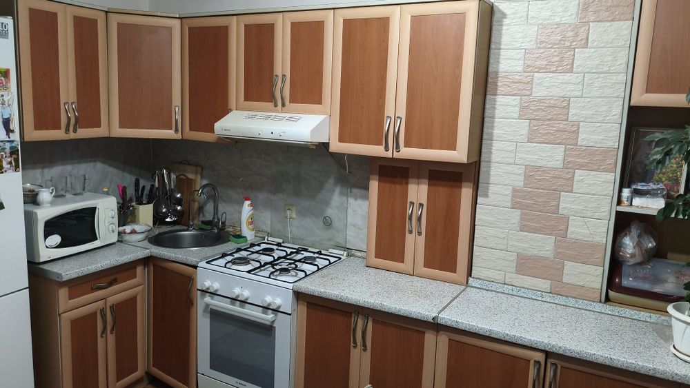 Кухонный гарнитур