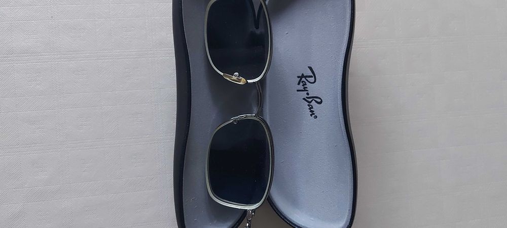 Рамки Ray Ban + клипс за слънце