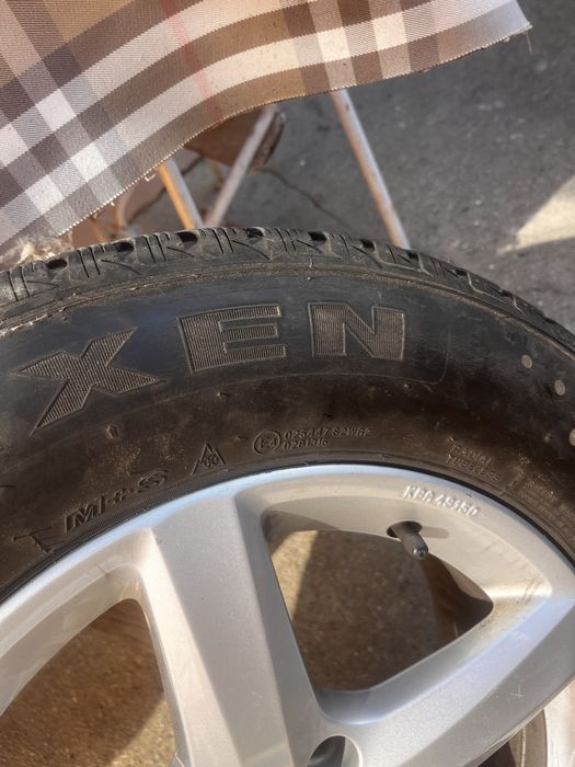 Set 4 jante aluminiu R16 cu anvelope M+S  215/65 R16