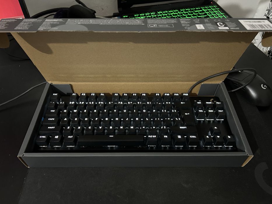 Tastatura Logitech 413 TKL SE