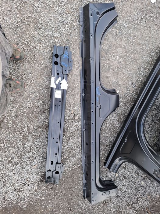 Hayon spateUșa dreapta spate, prag dreapta, cadru lateral stânga, prag stânga ,armatura bara fata Dacia Duster 3, Dacia Bigster