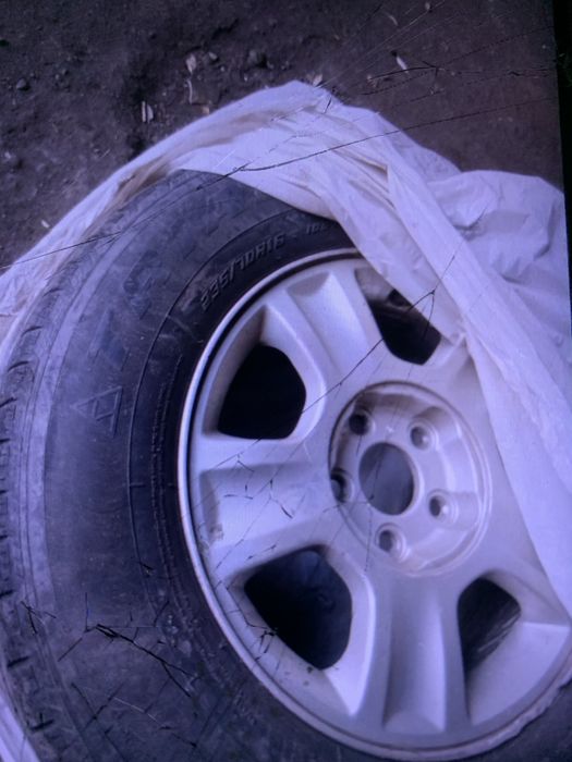 Продам летние шины