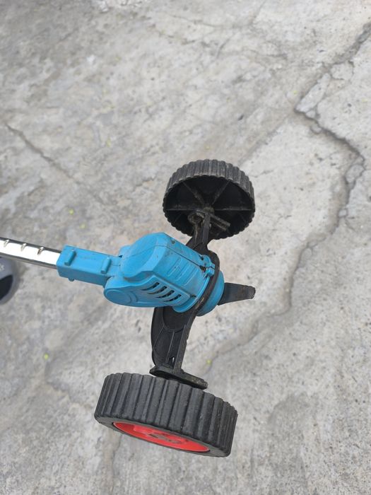 Триммер аккумуляторный