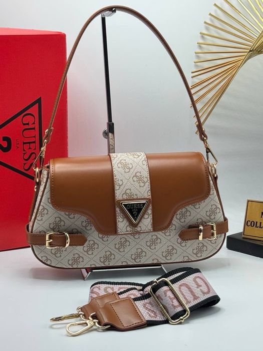 Geanta Guess noua !!! Dimensiuni 29/15 !!!