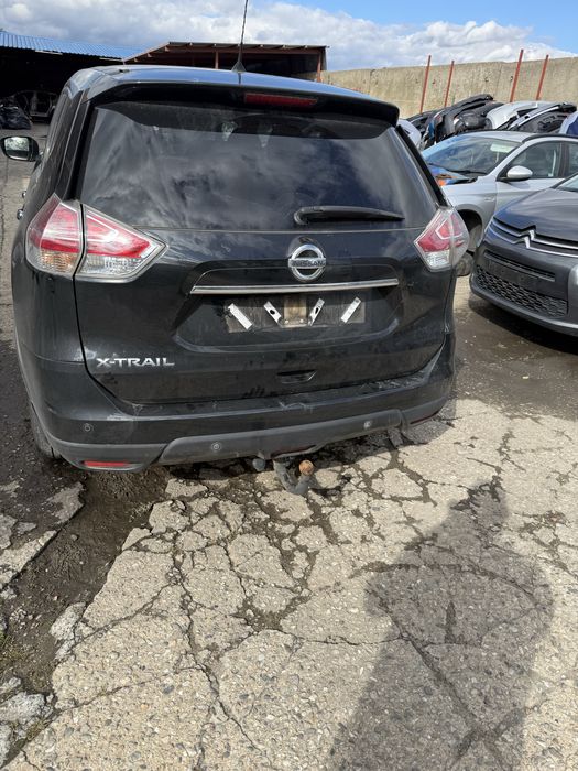 На части Nissan X-trail 1.6 d