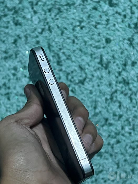 iPhone 4 хорошее состояние