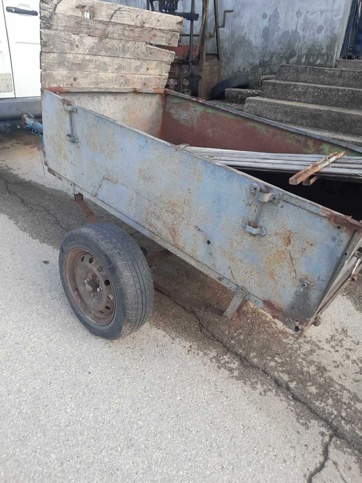 Пазарно ремарке / тезгях /