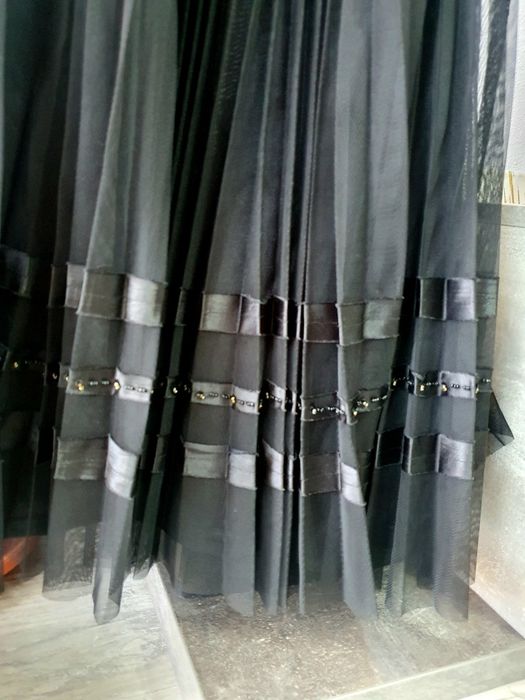 Черна рокля плисе- 15лв