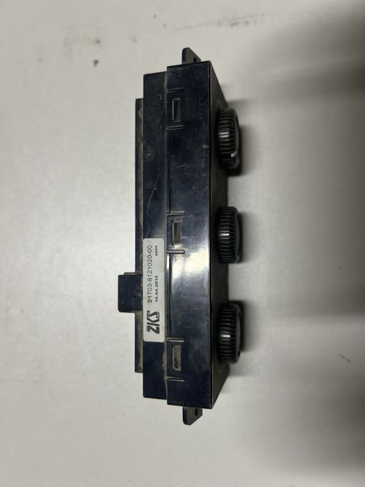 Приорага запчасттар бар