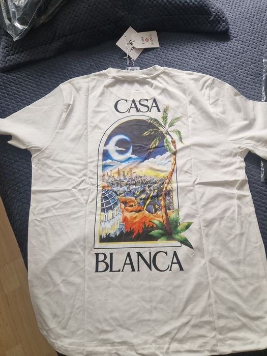 Тениски на известни марки