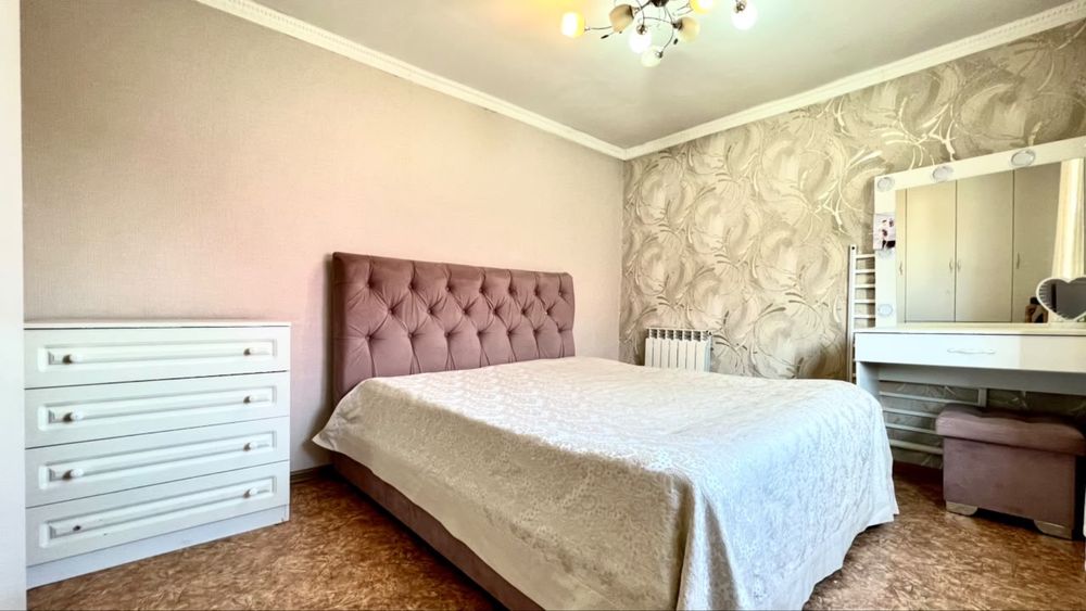 Продам двуспальную кровать, 180^220
