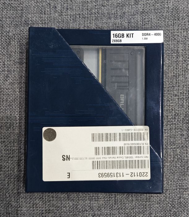 Crycial Ballistix Max Gaming 16GB  DDR4 4000Mhz