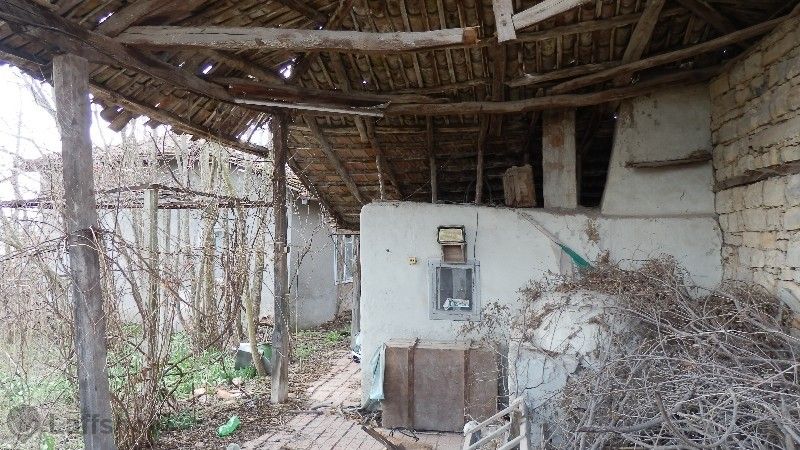 Продава се Къща в с. Горски Сеновец, Област Велико Търново - 1200 кв.м за 7 €/кв.м - Снимка #3