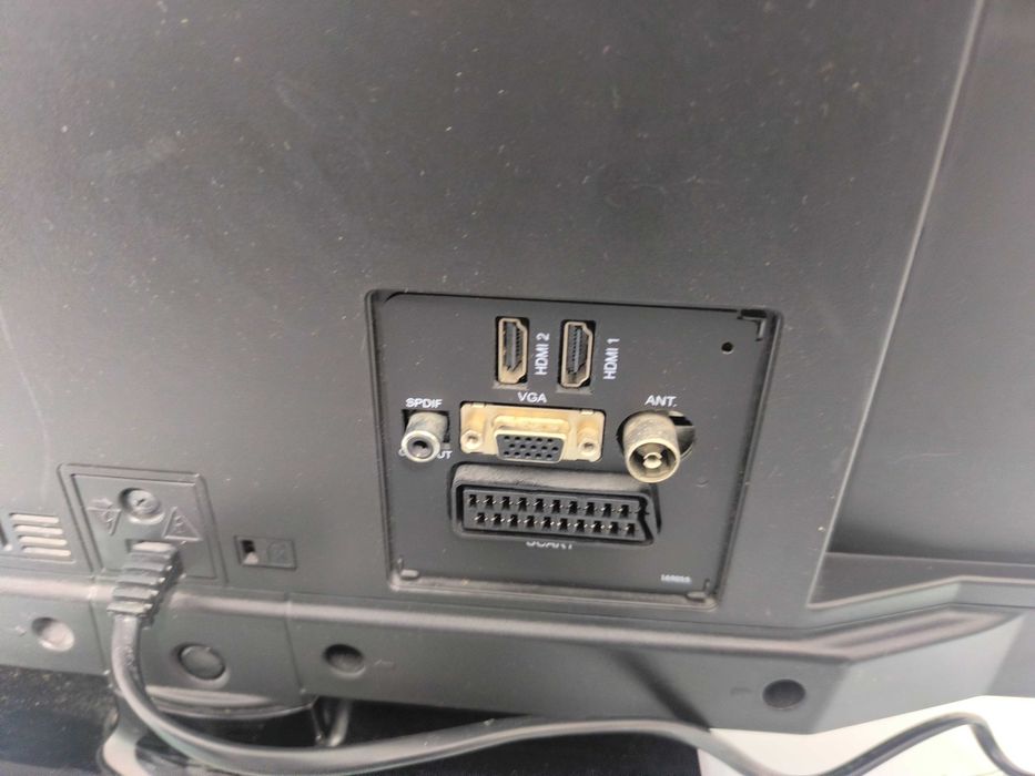 Televizor MEDION MD 21108 AT-A 21.5 inch cu player DVD integrat