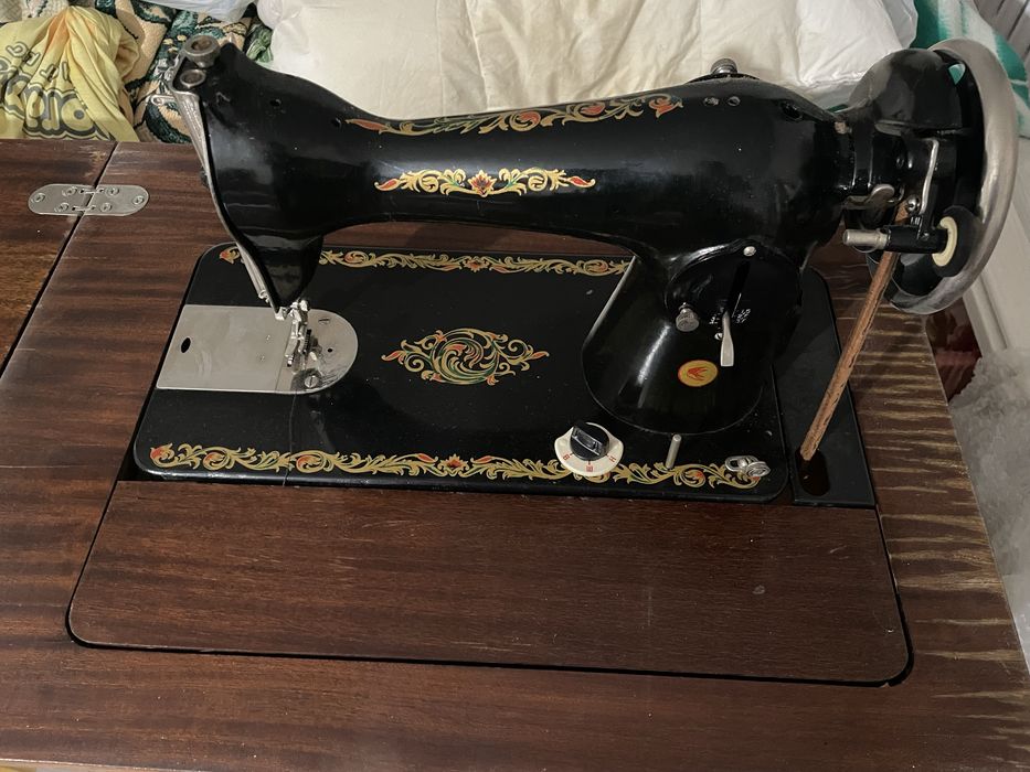 Продам швейные машины