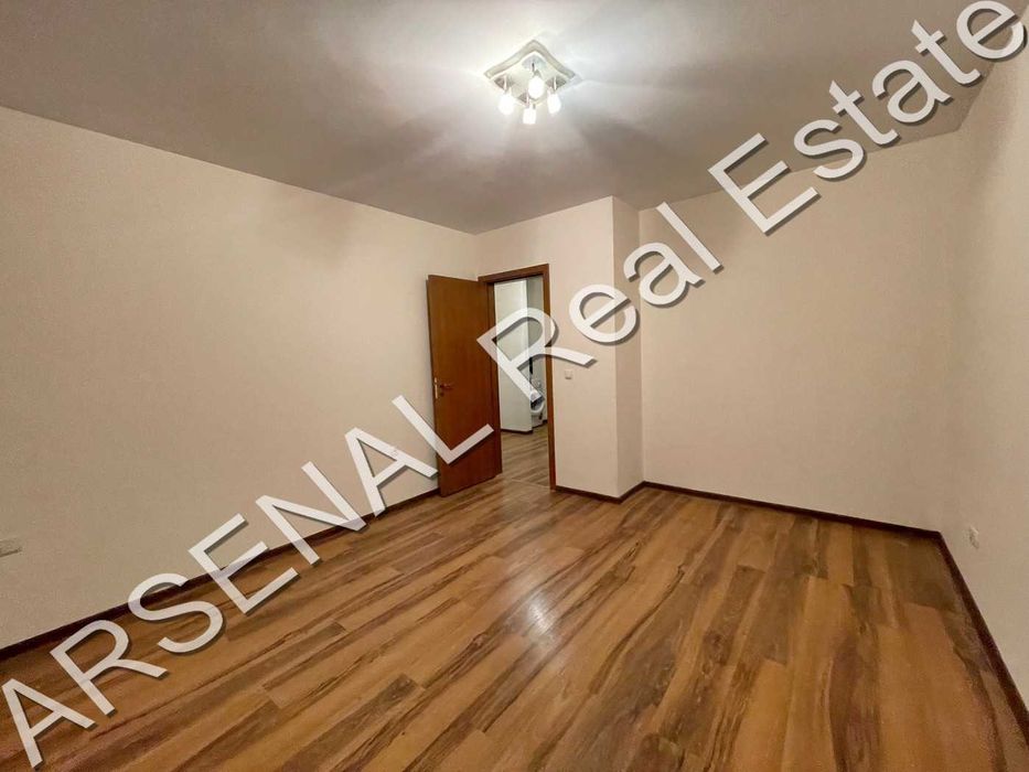 Дава се под наем Тристаен апартамент в София, Център - 110 кв.м за 750 € - Снимка #6