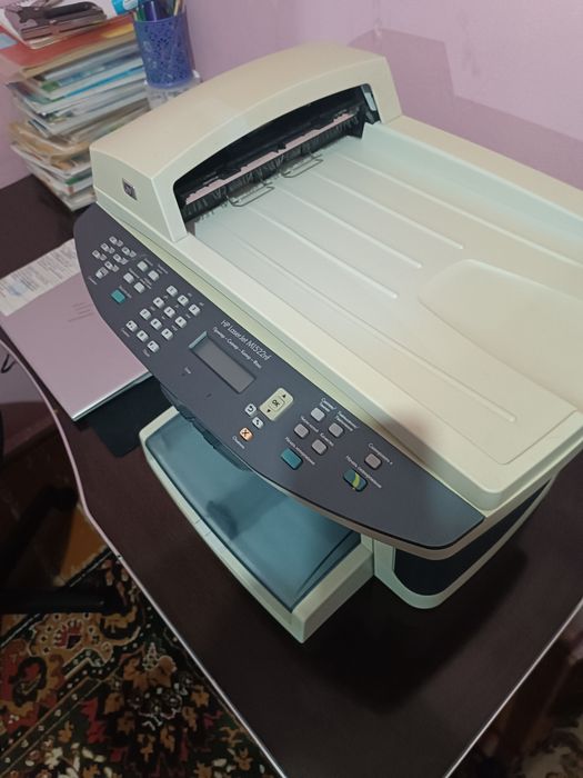 HP LaserJet M1522nf — Printer, skaner, kopir, faks