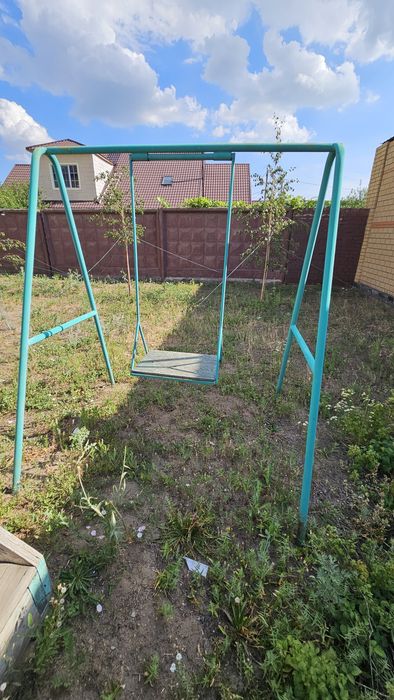 Качели детские две штуки