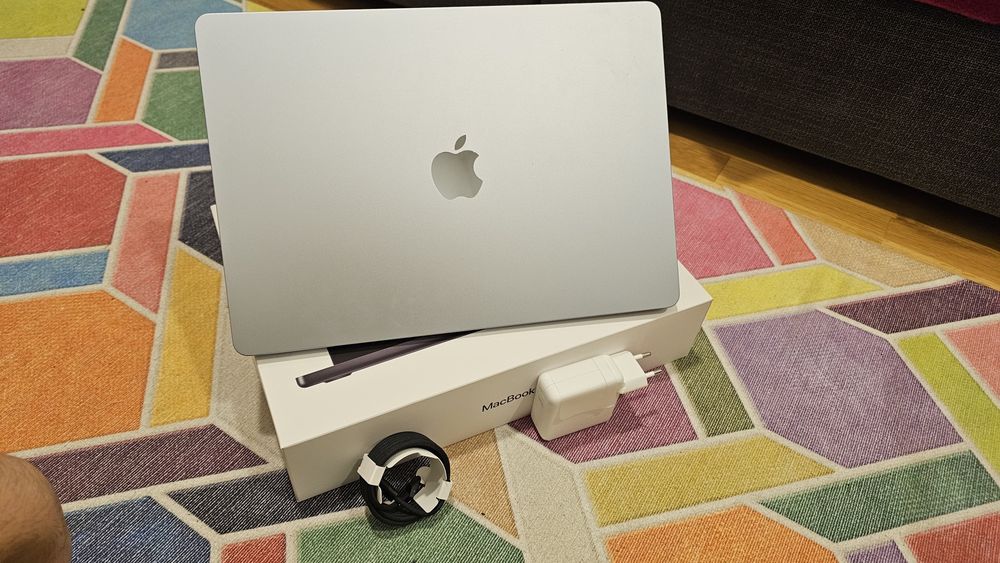 Macbook Air M4 Sky Blue 16 Gb RAM 512, 15,3 inch