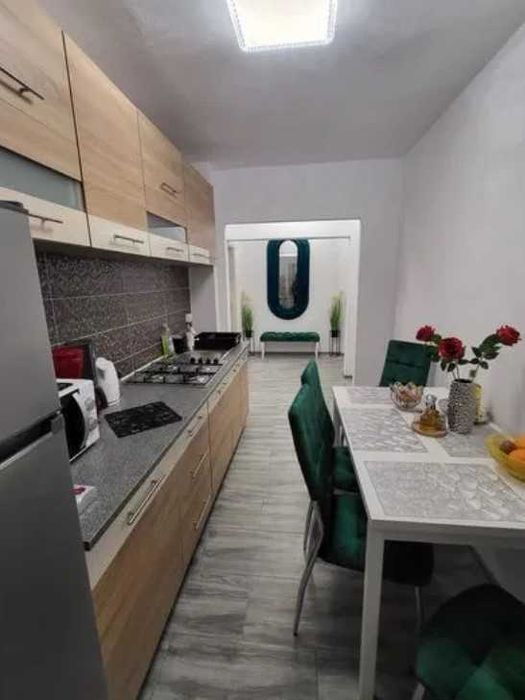 Дава се под наем Тристаен апартамент в Пловдив, Старият град - 88 кв.м за 372.3 € - Снимка #3