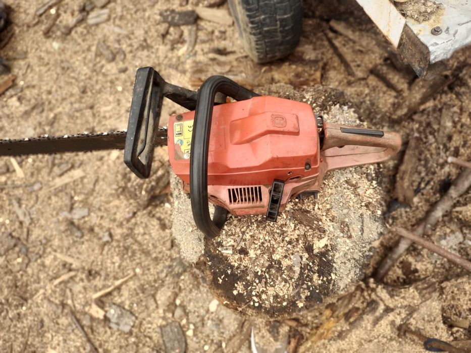 Drujba Husqvarna 136 fac și schimb cu trotineta