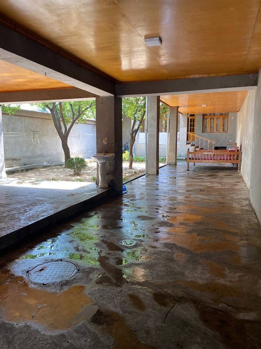 Xovli sotiladi 4 sotix 7xonali