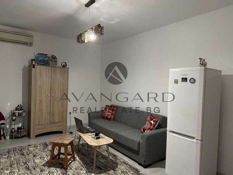 Продава се Едностаен апартамент в Пловдив, Център - 40 кв.м за 2088 €/кв.м - Снимка #1