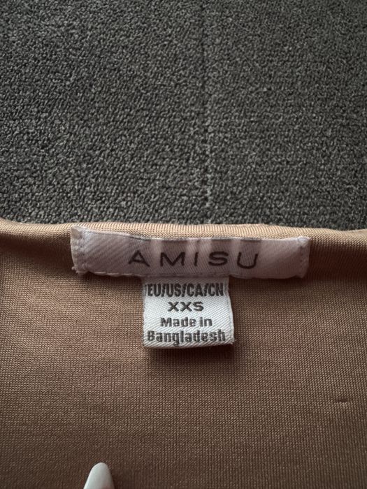 Топове в няколко цвята