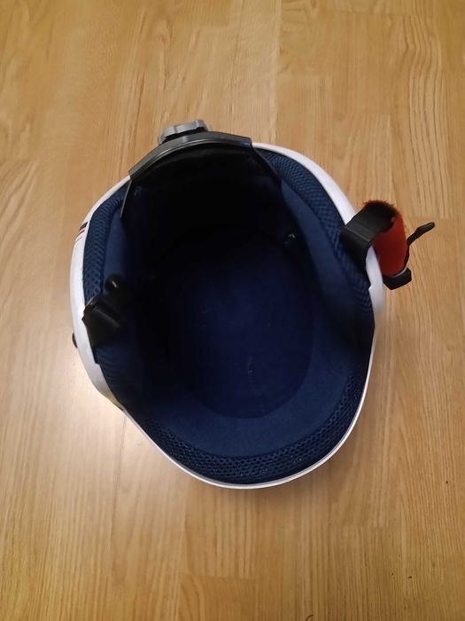 Детска каска за ски