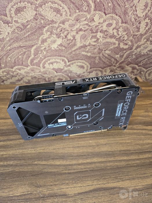 Asus RTX 5060 8gb Dual OC