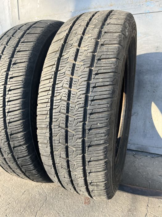 2 бр. гуми за бус 195/60/16C Continental DOT 3921 6,5 mm