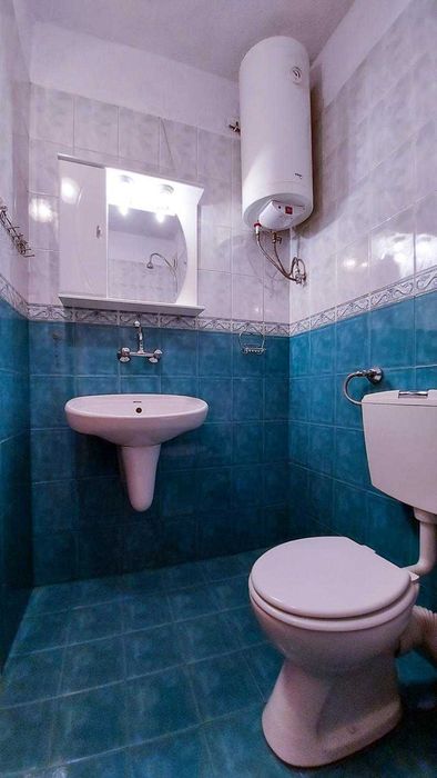 Дава се под наем Двустаен апартамент в София, Дианабад - 70 кв.м за 373.83 € - Снимка #1