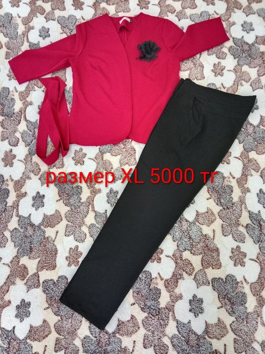 Женские платья  продам